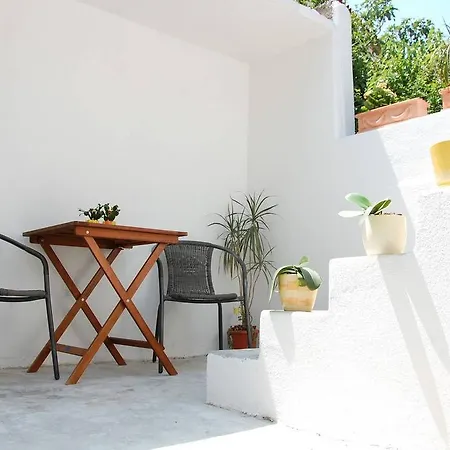 Apartment Charming Old Stone House Split